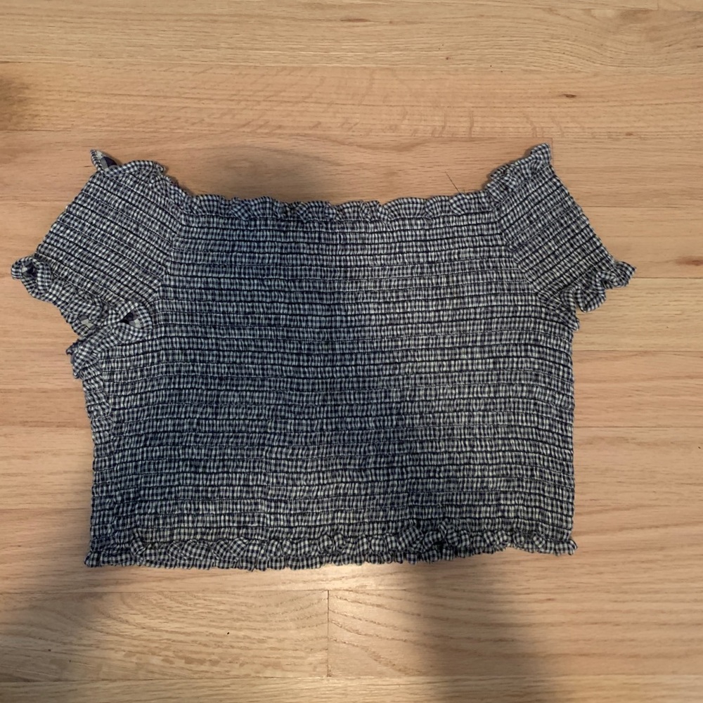 UO gingham crop top
